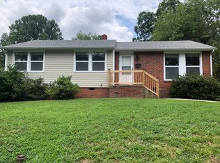 504 Robin Hood Dr, Raleigh, NC 27604