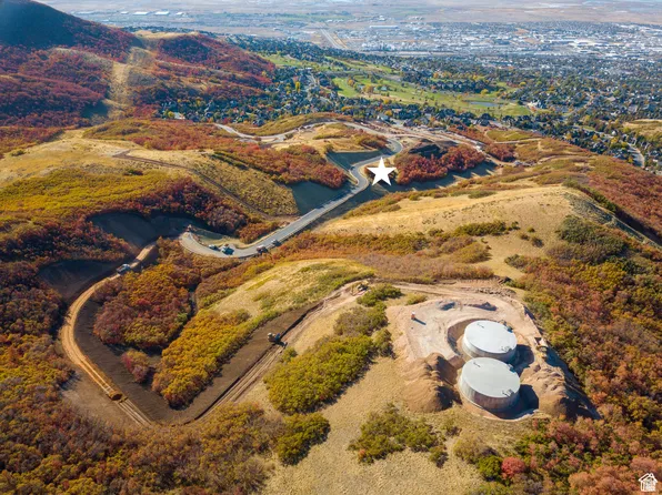 1423 E Wood Oaks Loop S, North Salt Lake, UT 84054