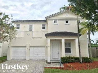 2991 NE 2nd Dr, Homestead, FL 33033