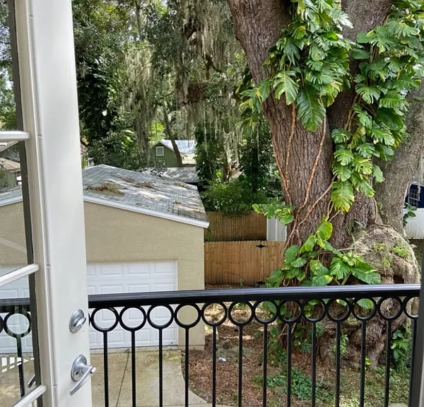 1210 Catherine St — Photo 19