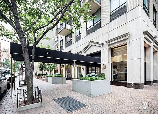 Rented by Warburg | media 19