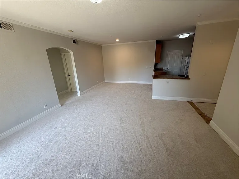 22681 Oakgrove — Photo 7