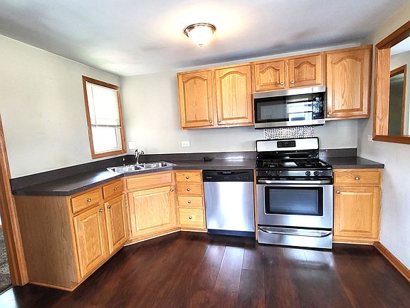 2nd image of 4119 W 89th Pl