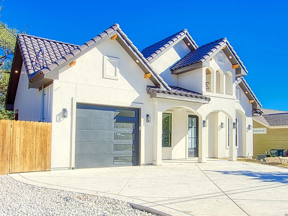 2nd image of 5546 Tanglewood Trl