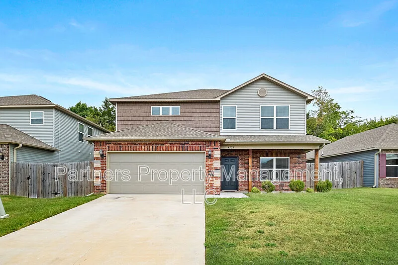 2287 S Ouachita Dr