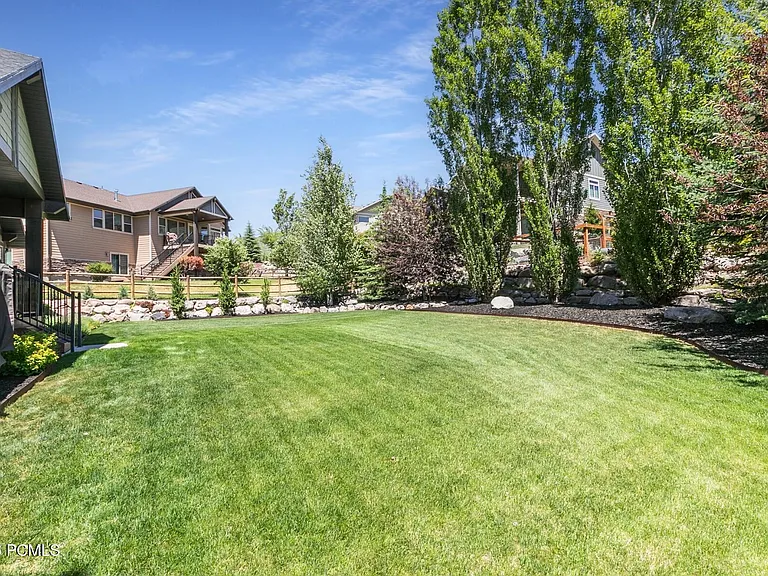 5310 N Lauralwood St — Photo 42