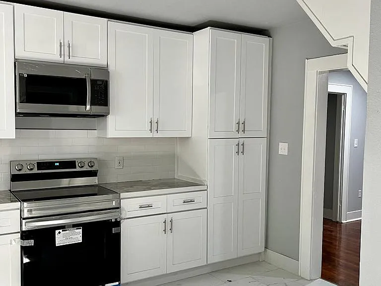 1400 N 23rd St — Photo 3