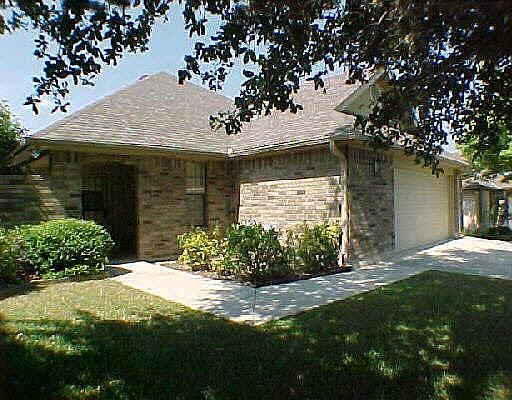 1st image of 702 CEDAR PARK WAY ST