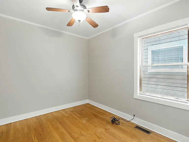 5837 W Peterson Ave #1 — Photo 7