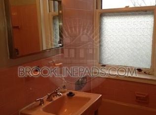 41 Stearns Rd, Brookline, MA 02446