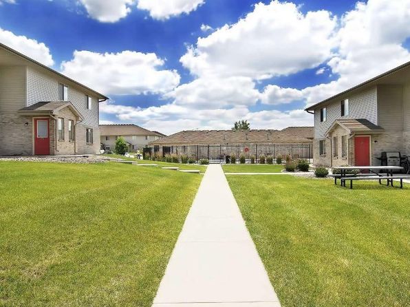 Oak Point | 1430 Trumbull Ave, Normal, IL