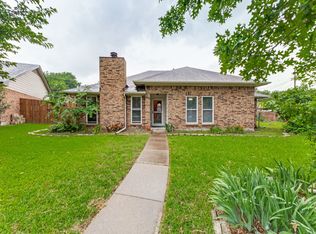 829 Broadmoor Dr, Mesquite, TX 75149