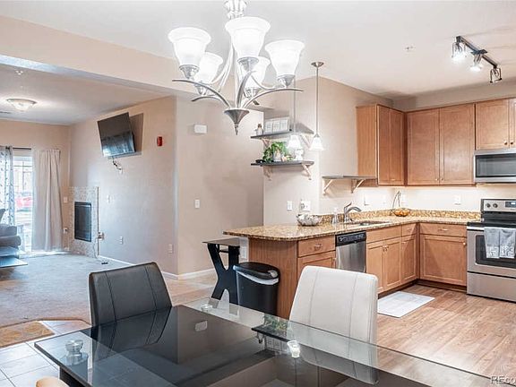 4th image of 804 Summer Hawk Dr Unit 7106