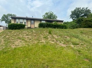 217 Woodvale Rd, Prattville, AL 36067