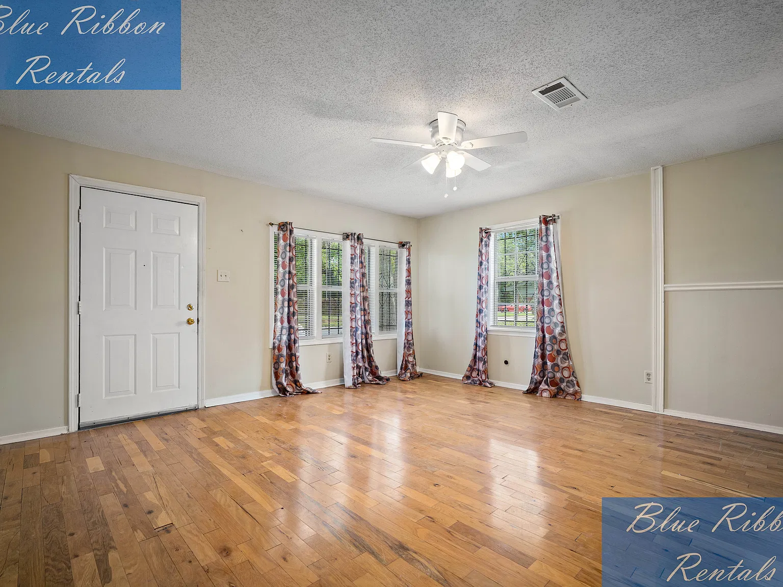3 bed, 1.5 bath, 1248 sqft, $1,100 — Photo 4