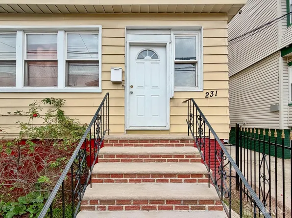 231 Myrtle Ave, Irvington, NJ 07111