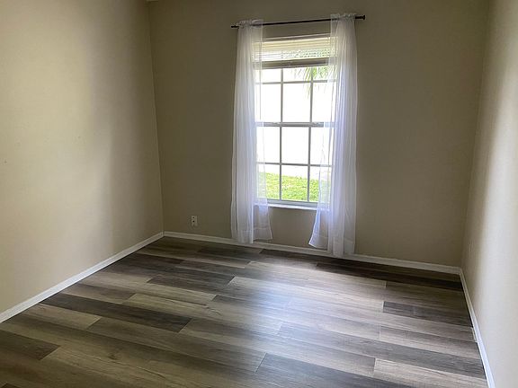2nd image of 2406 Sonja Ct