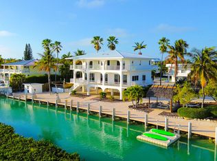 228 W Seaview Cir, Duck Key, FL 33050