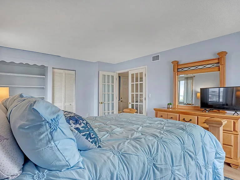 401 Highway A1A #114 — Photo 22