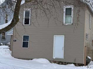 301 N Michigan Ave, Shelby, MI 49455