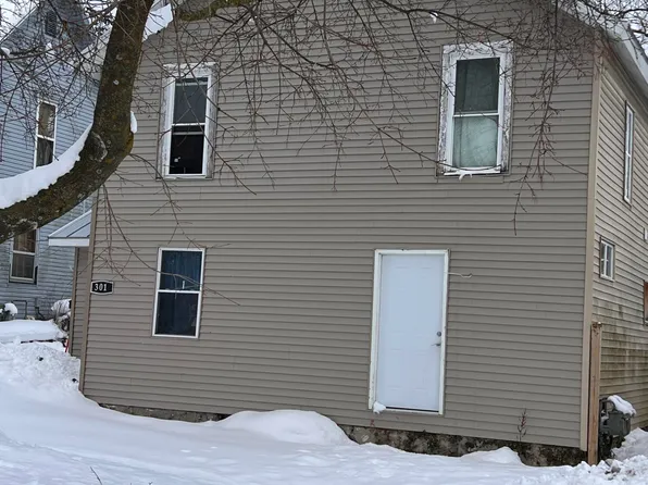 301 N Michigan Ave, Shelby, MI 49455