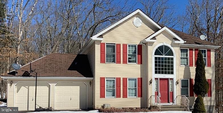 1st image of 126 Pasquin Dr