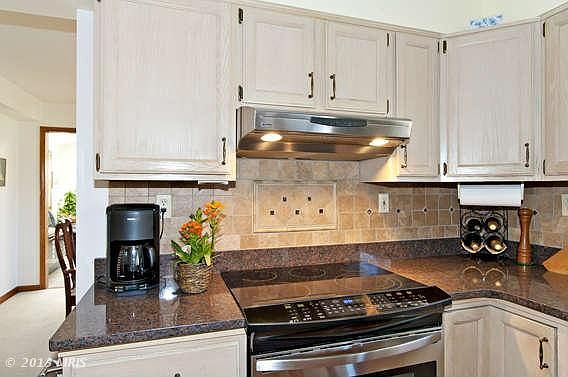 5th image of 7810 Halehaven Ct