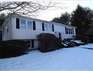 1st image of 15 Alderbrook Ct
