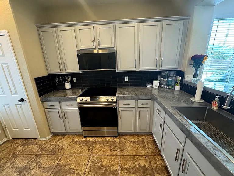 4133 E Cherry Hills Dr — Photo 5