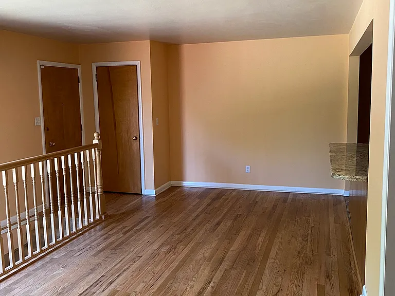 2250 Bryan Cir — Photo 5