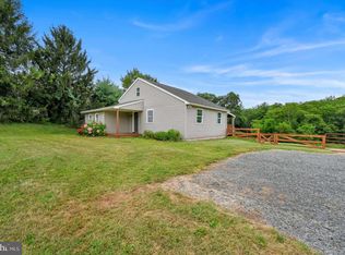 897 Zion Rd, Mohnton, PA 19540