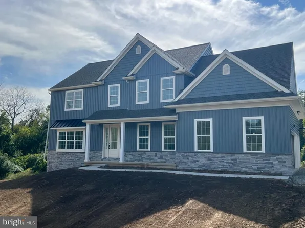 167 Ellicott Rd, Avondale, PA 19311