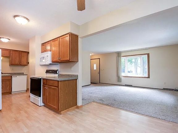 5th image of 8813 Griggs Ave