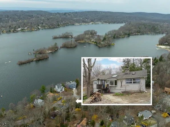 1066 Lakeside Dr, Vernon Twp., NJ 07422