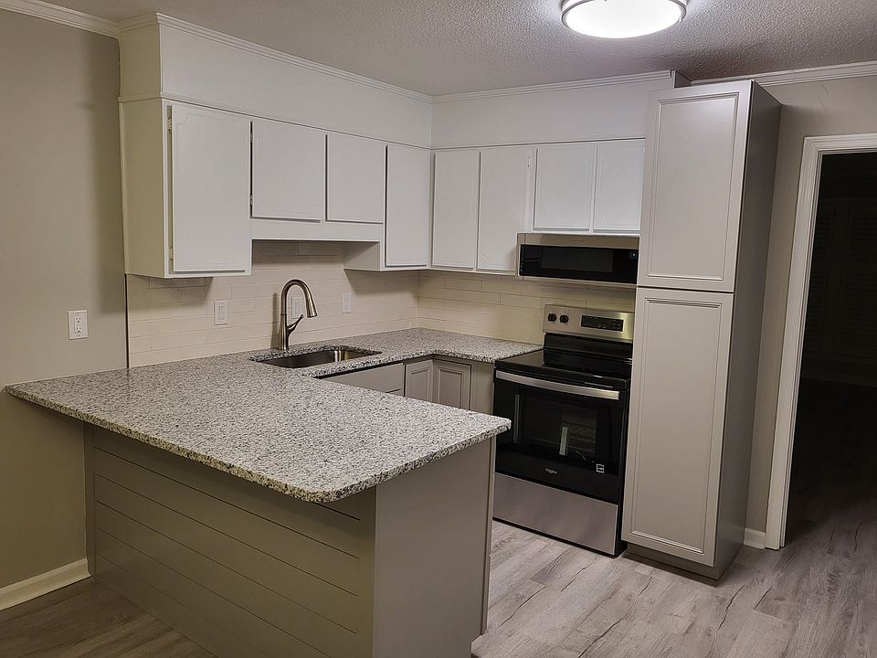 Kitchen 1-1