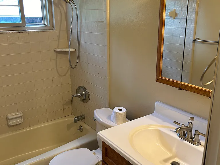 4647 Merrick St — Photo 3