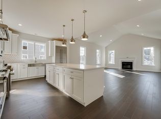 22 Silent Nest Way #150, Franklin Lakes, NJ 07417