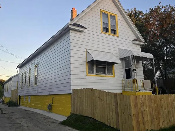 1518 S 15th PLACE, Milwaukee, WI 53204