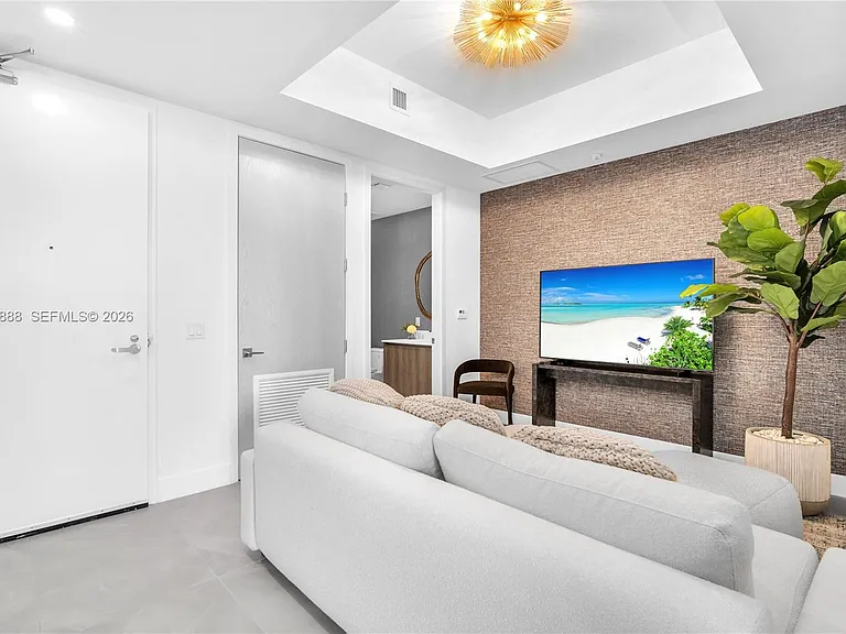 17550 Collins Ave #1002 — Photo 5