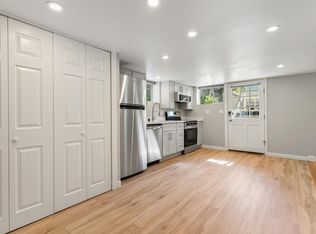 5212 9th Ave NW APT 3, Seattle, WA 98107