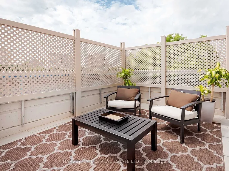 1 Cordoba Dr #205 — Photo 12