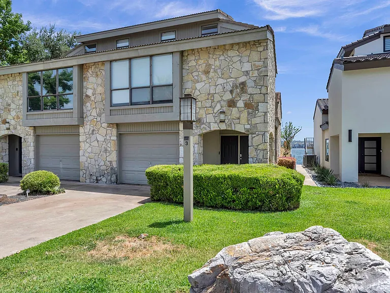 533 Lighthouse Dr — Photo 4
