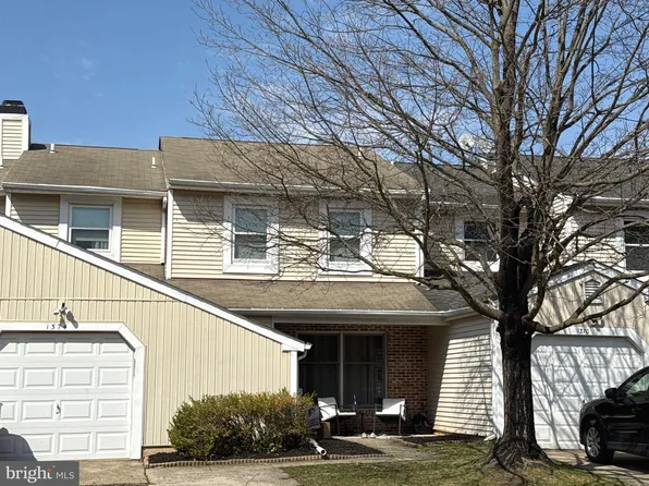 1374 Beechdrop Ct, Yardley, PA 19067
