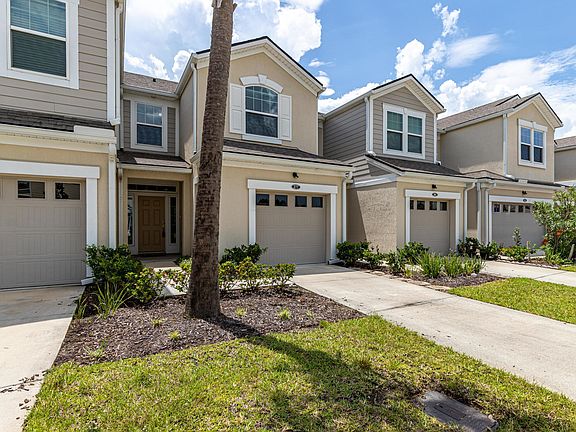 4th image of 277 Richmond Dr