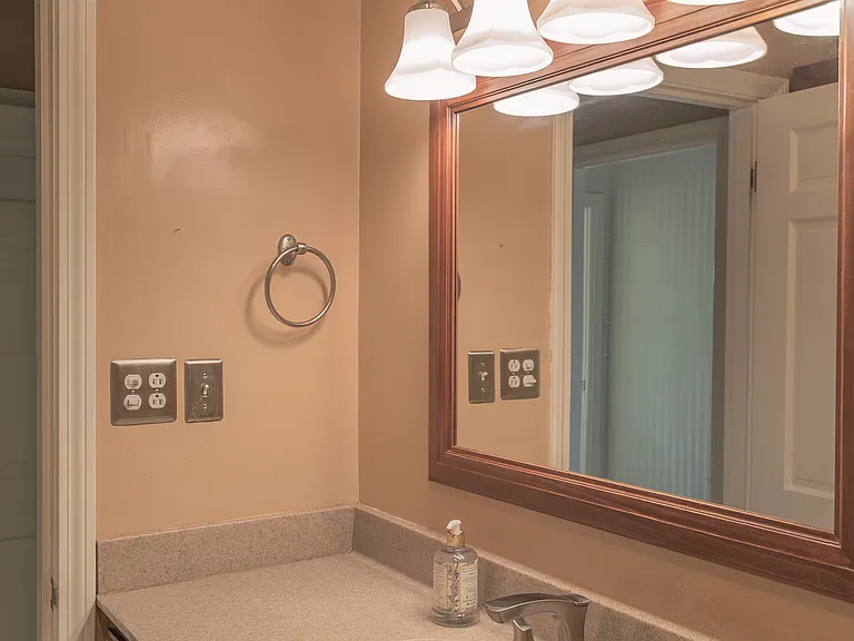 4879 Smallhouse Rd — Photo 26