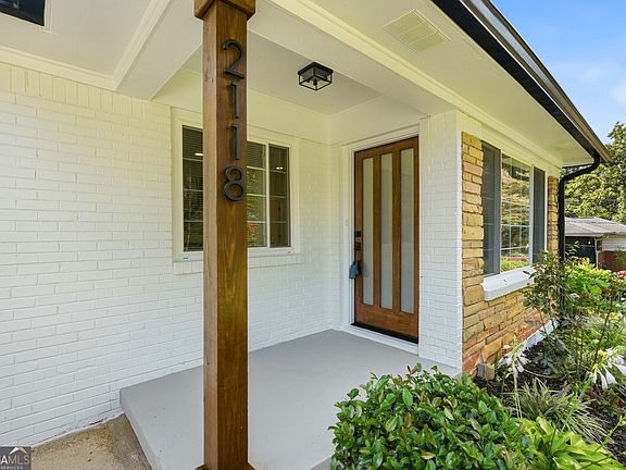 5th image of 2118 Glendale Dr