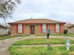 7301 E Renaissance Ct, New Orleans, LA 70128