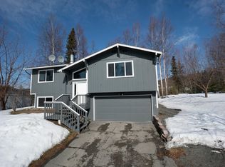 18421 2nd St, Eagle River, AK 99577