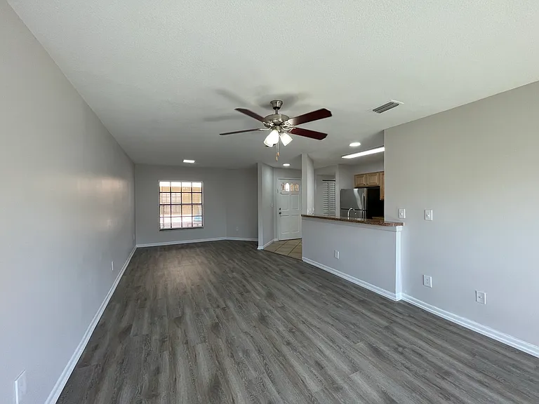 208 S Habana Ave #208F — Photo 1