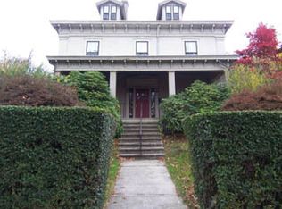 35 Kay St APT A, Newport, RI 02840